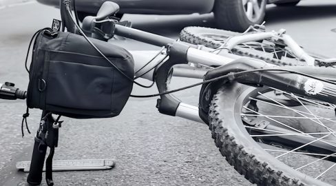 Dagmersellen LU: Velolenkerin (73) bei Unfall schwer verletzt