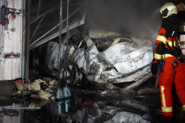 Seedorf UR: Feuer auf A2, Person stirbt bei Unfall im Tunnel