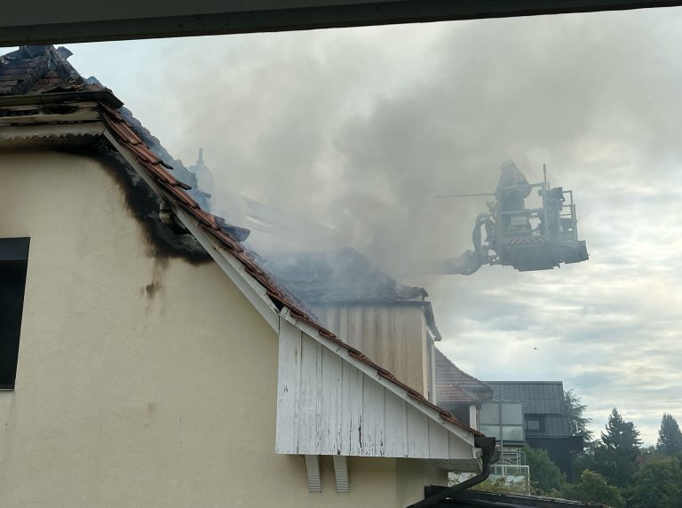Solothurn SO: Feuer-Drama im Dachstock, Haus unbewohnbar