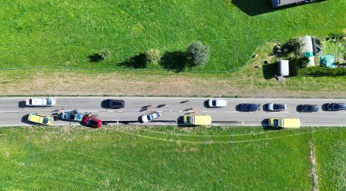 Ricken SG: Frontal-Crash, Mann (65) bei Unfall schwer verletzt