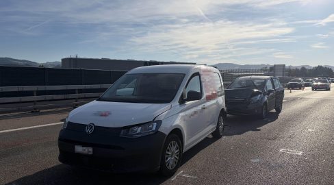 Gossau SG: Crash auf A1, Senior (85) nach Unfall im Spital