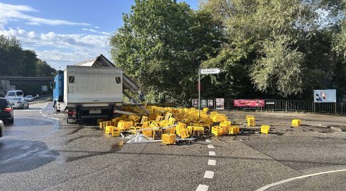 Rothrist AG: Bier-Chaos im Kreisel bei A1 nach Unfall
