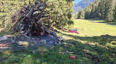 Brülisau AI: Einweggrills lösen trotz Feuerverbot Brand aus