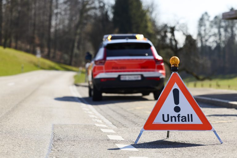 Flumenthal SO: E-Trottinett-Lenker nach Unfall schwer verletzt
