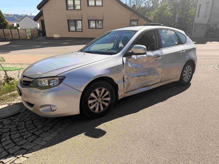 Speicher AR: Lenkerin (69) kracht in Auto und baut Unfall