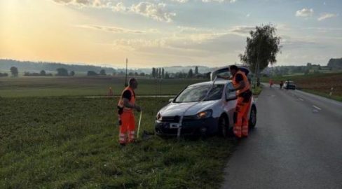 Thalheim an der Thur ZH: Unfall, Velolenkerin schwer verletzt