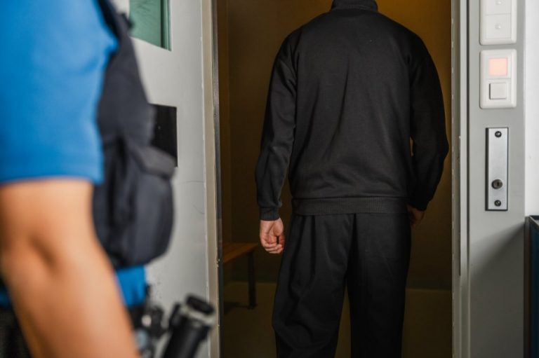 St. Gallen SG: Randale in Bar, Polizei stoppt Mann mit Taser