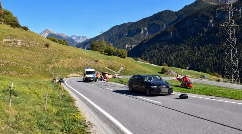 Brienz/Brinzauls GR: Töff-Lenker (63) bei Unfall schwer verletzt