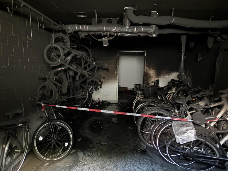 Amriswil TG: E-Roller-Batterie löst Brand in Velokeller aus