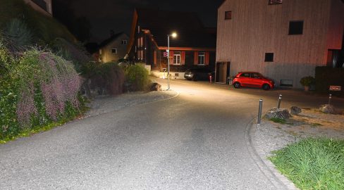 Buchs SG: Velo prallt in Briefkasten: Unfall, schwer verletzt
