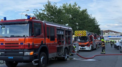 Gossau SG: E-Auto-Brand in Tiefgarage, 50 Personen evakuiert