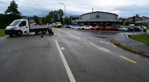Embrach ZH: Töff-Lenker (17) stürzt bei Unfall schwer verletzt
