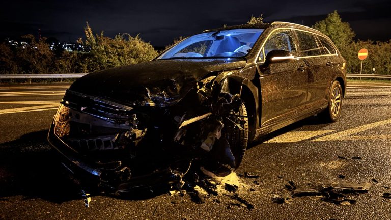 Sursee LU: 30'000 Franken Schaden nach Unfall mit zwei Autos