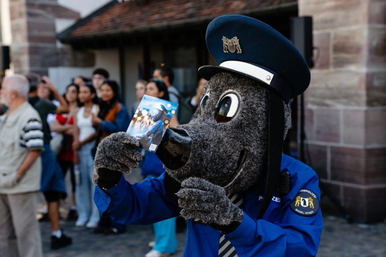 Basel BS: Über 4’000 Besucher erleben den Blaulichttag