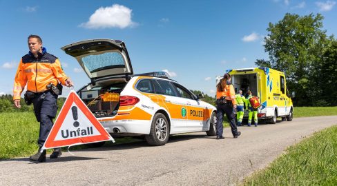 Mels SG: E-Bikerin (73) stürzt bei Unfall schwer verletzt