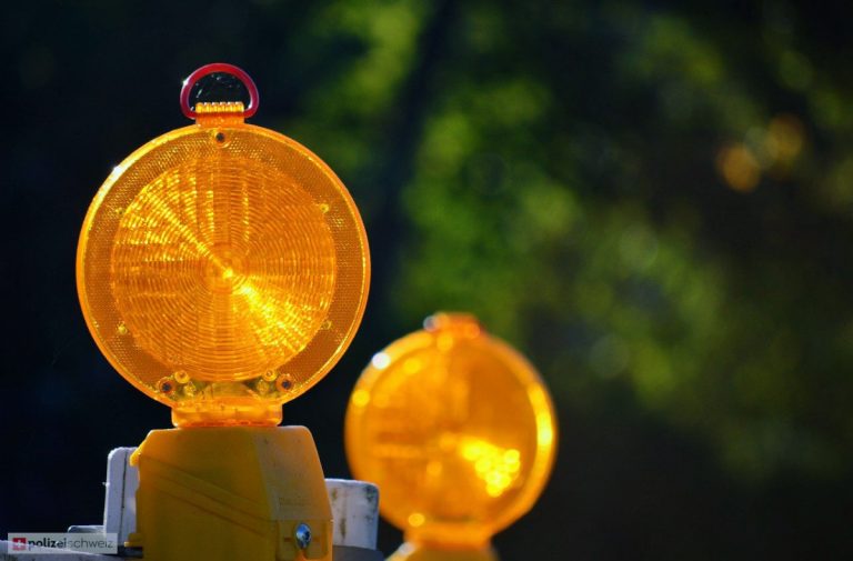 Unfall: Wehntalerstrasse zwischen Niederglatt und Endhöri gesperrt