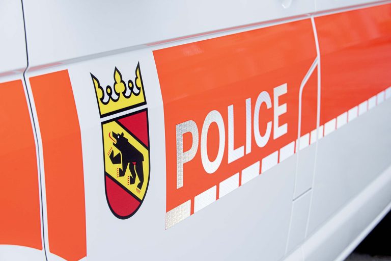 Wohlen bei Bern BE: Teenie klaut Auto, Unfall: Einer schwer verletzt