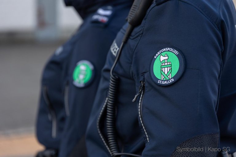 Rapperswil-Jona SG: Raub mit Baseballschläger: Mann (22) gefasst