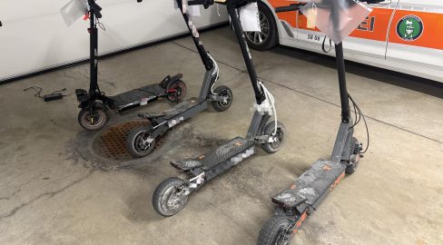 Oberbüren SG: Vermummte 15-Jährige flüchten auf E-Scootern