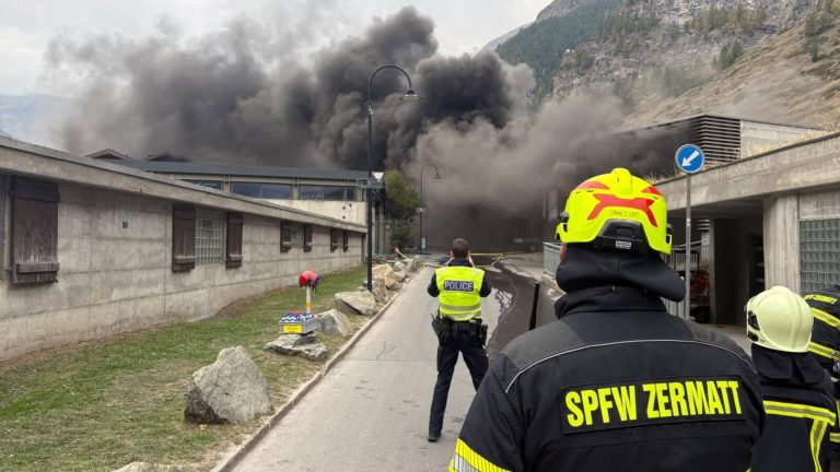 Zermatt VS: Feuer-Drama in Werkstatt, drei Verletzte