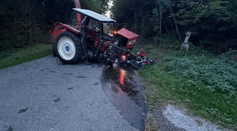 Berg TG: Töff-Lenker (17) bei Unfall mit Traktor schwer verletzt