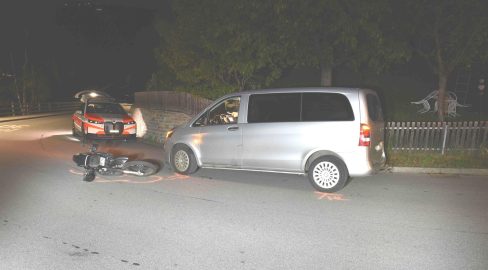 Pratval GR: Betrunkener Töff-Lenker (17) baut Unfall