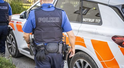 Eggerstanden AI: Seriefeuer aus fahrendem Auto