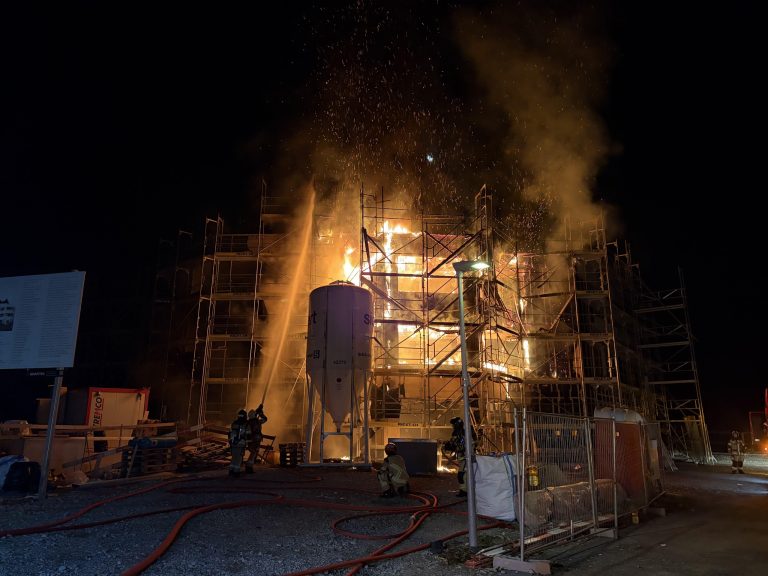 Bad Ragaz SG: Brand auf Baustelle, 100'000 Franken Schaden
