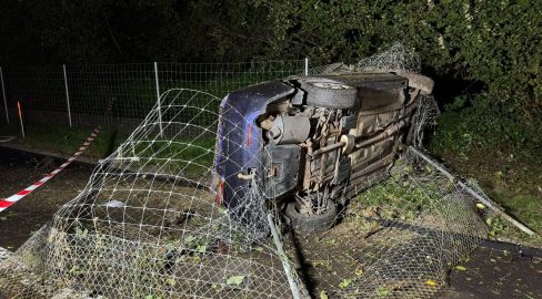 Risch ZG: Frau stirbt bei Unfall auf A4, Vollsperrung