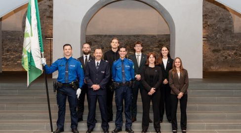 St. Gallen SG: Sechs Aspiranten erhalten Dienstwaffe