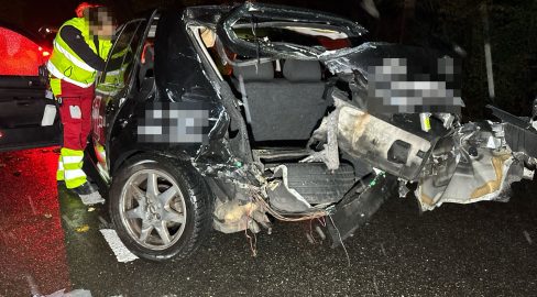 Balsthal SO: VW-Lenkerin baut auf Drogen einen Unfall