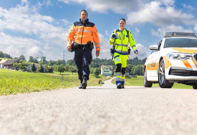 Gossau SG: E-Biker nach Unfall mit Töff schwer verletzt